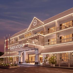 Sheraton Samoa Aggie Grey'S Hotel & Bungalows